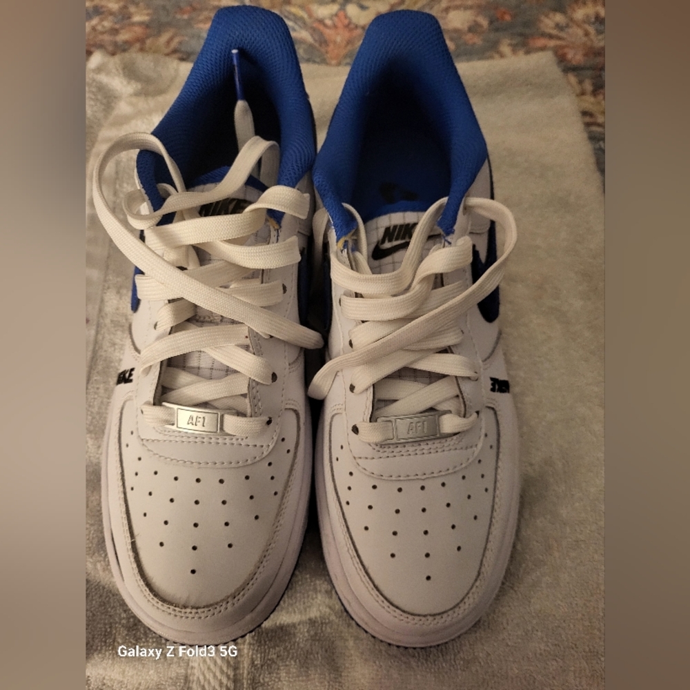 Nike Air Force 1 LV8 GS 'White Game Royal Blue